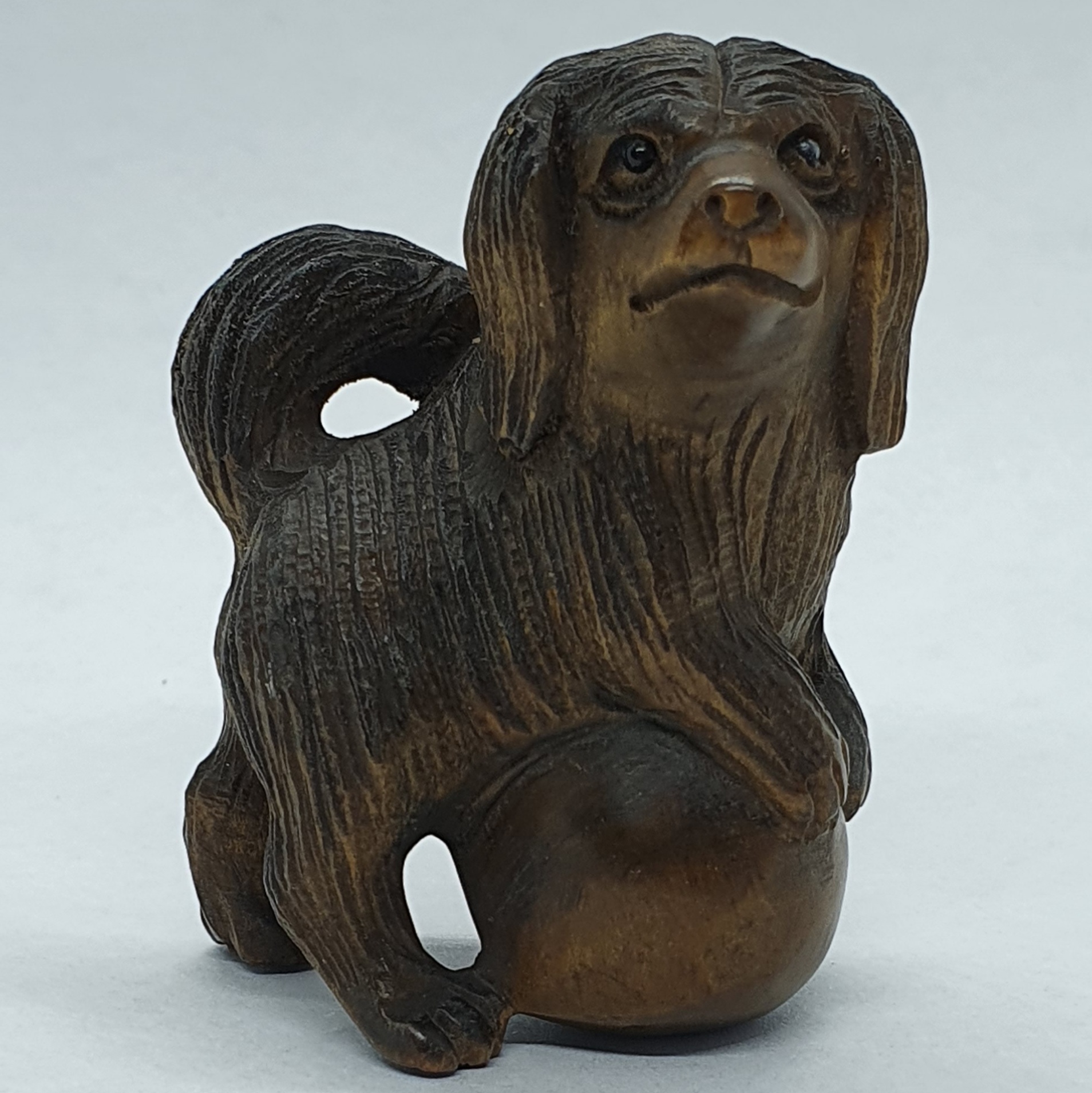 netsuke dog